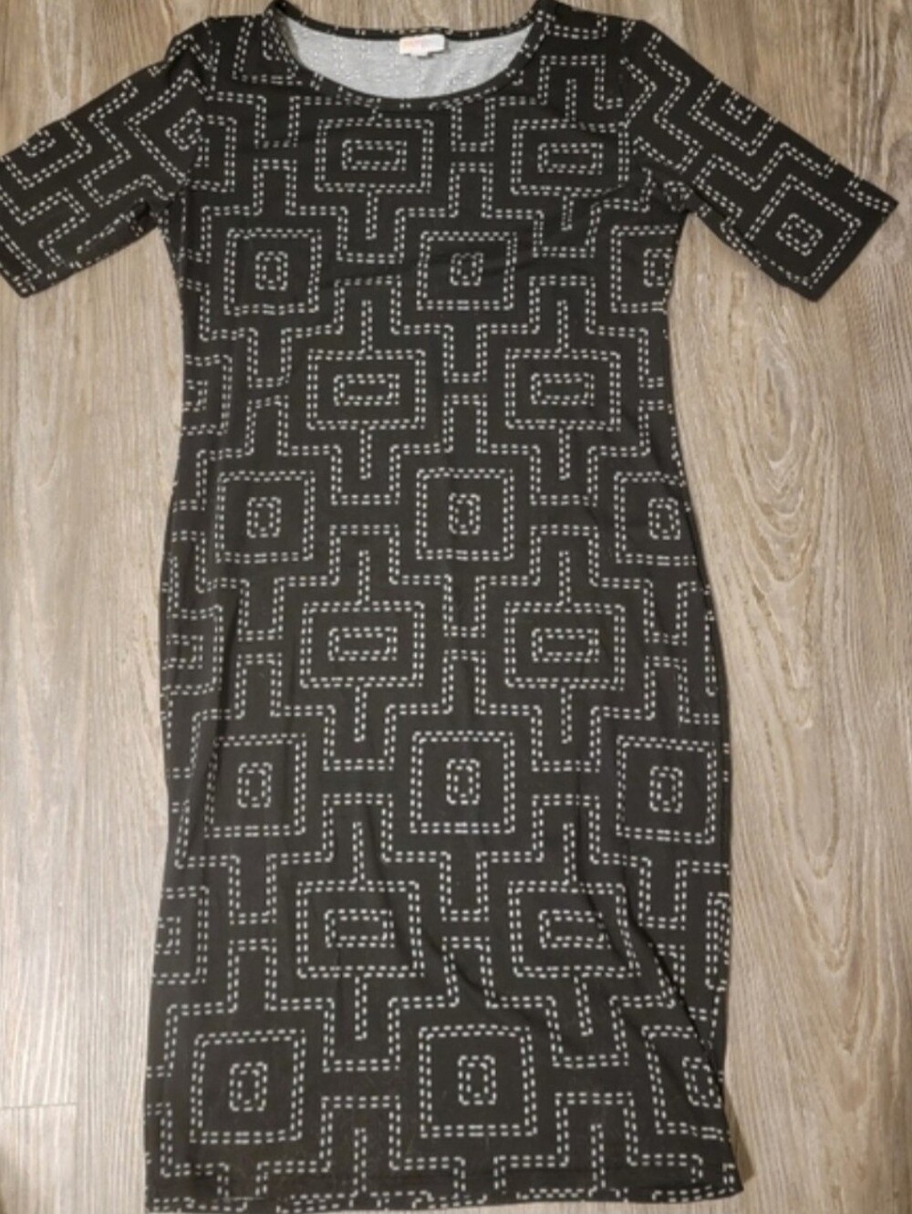 LuLaRoe Julia Black with Grey Dashes Dress Size Small